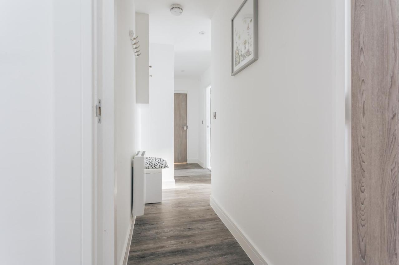 Central 2 Double Bedroom Flat With Parking Bournemouth Eksteriør billede